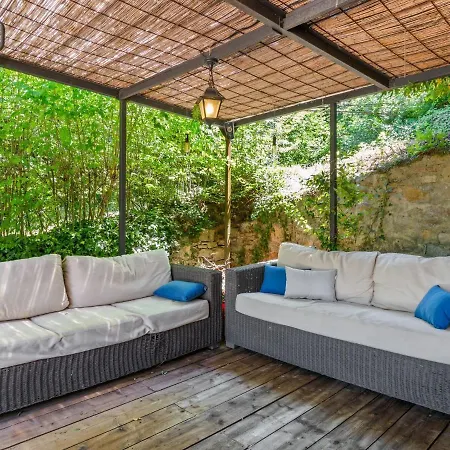 Vakantiehuis Rustic In With Private Terrace