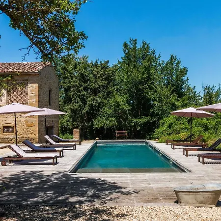 Rustic In With Private Terrace Vakantiehuis *
