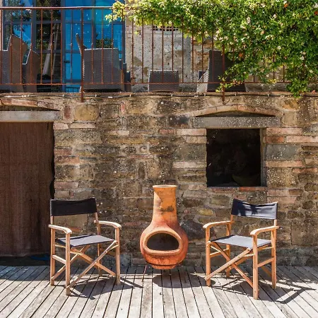Rustic In With Private Terrace Vakantiehuis *